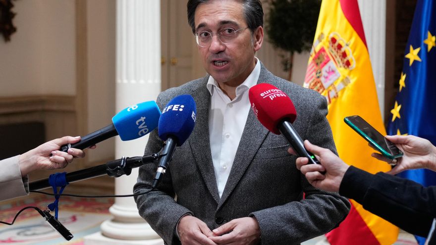El ministro de Asuntos Exteriores, José Manuel Albares, comparece ante los medios el pasado 10 de mayo. EFE/Borja Sánchez-Trillo