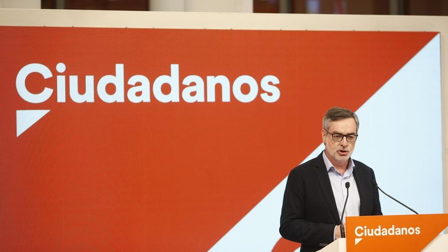 Villegas lamenta que las encuestas no prevean una mayoría alternativa a Sánchez por "el hundimiento del PP"