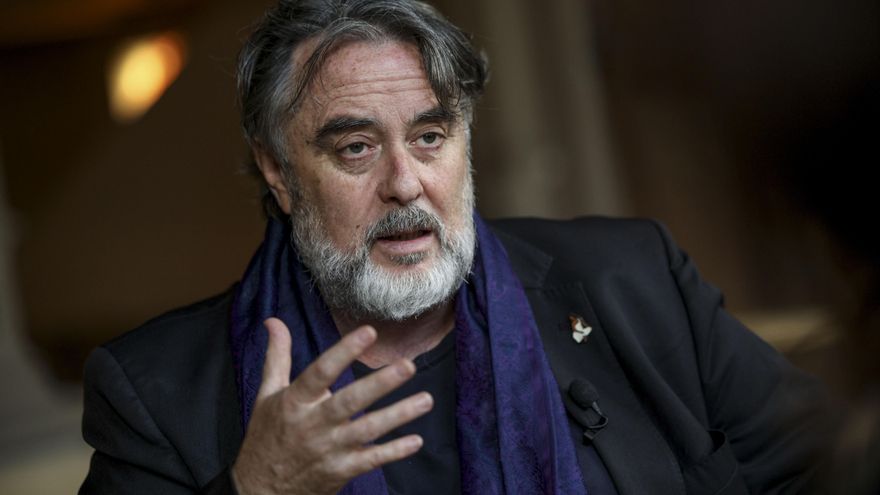 Andrés Lima presenta '1936' en Bruselas: “Cuando veo el capítulo de Guernica, veo Gaza”