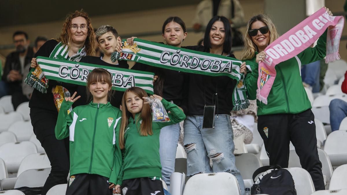 Grada Blanquiverde del Córdoba CF - Granada CF