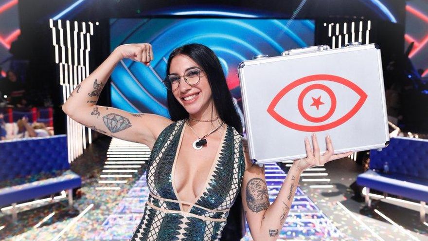 Naomi Asensi gana el premio más bajo de 'GH VIP 8': el 'team naranja' derrota a las 'carpetas' de Luitingo