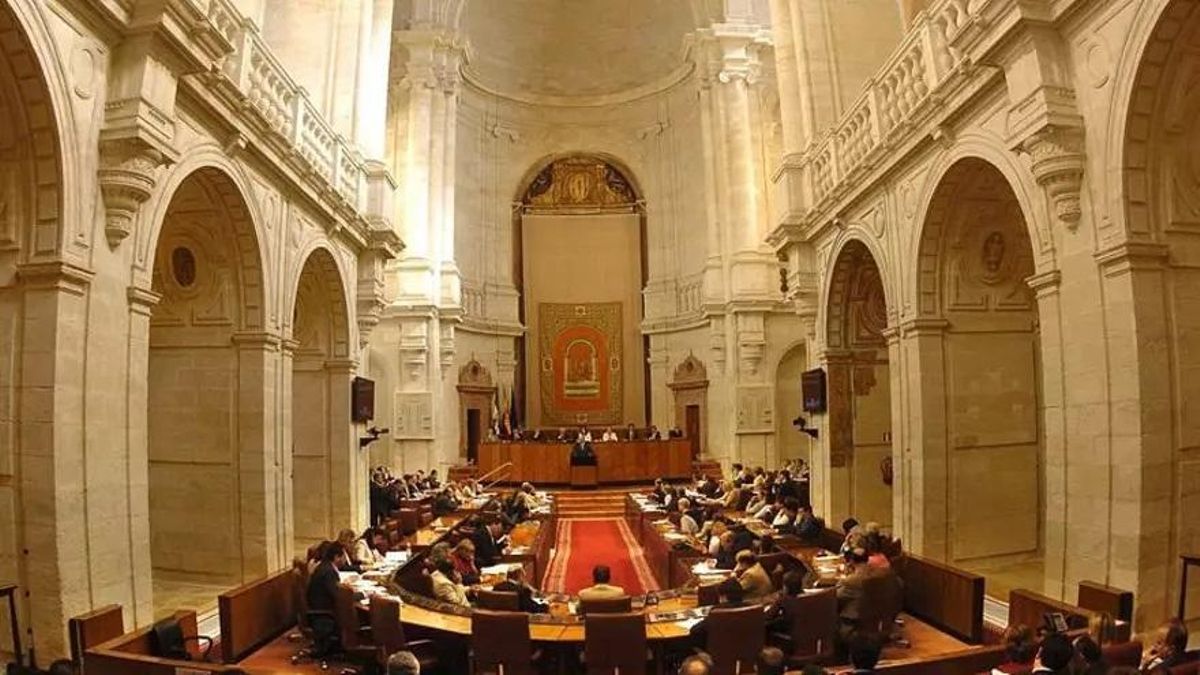 La política no tiene solo un problema de imagen