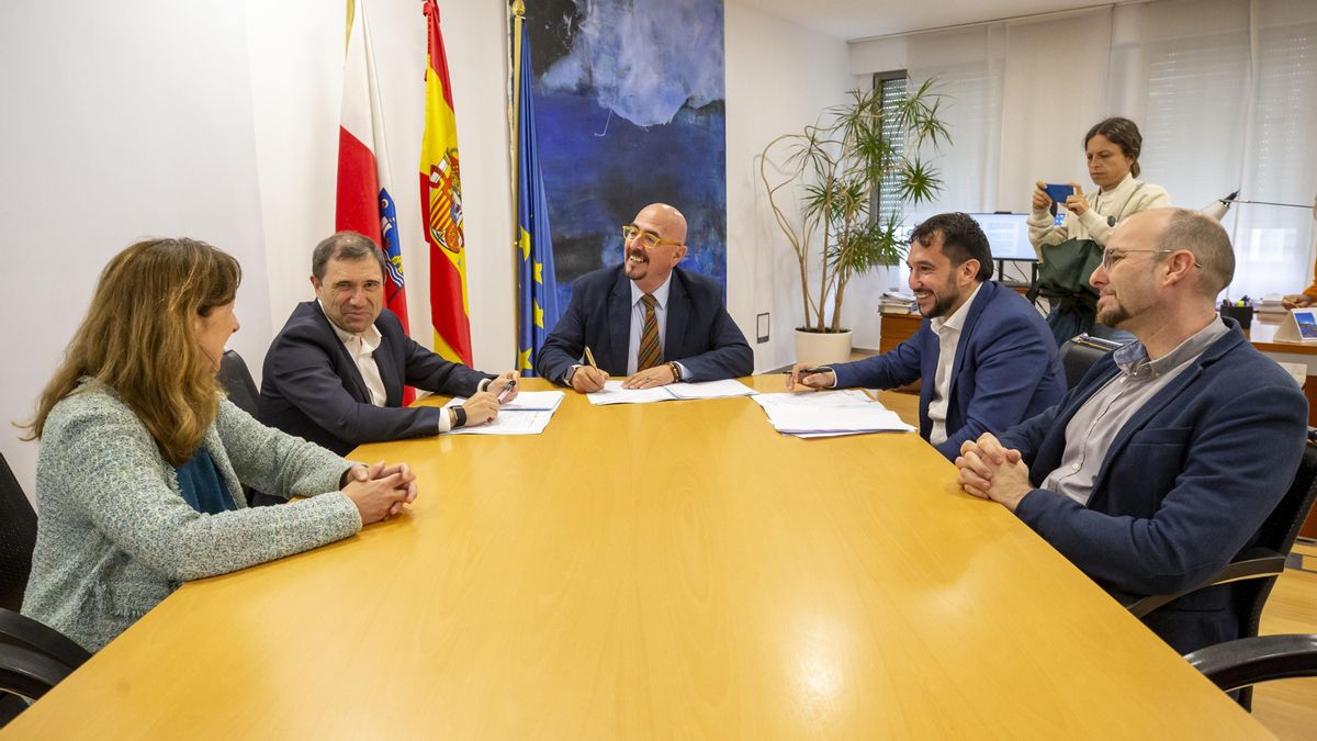 El Ministerio aporta 2 millones a la sanidad cántabra para 'telecuidados' y aplicación de la IA en la asistencia sanitaria