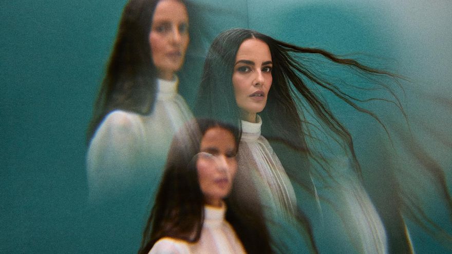 Vega publica su nuevo trabajo en vinilo y CD con instrucciones para prenderle fuego