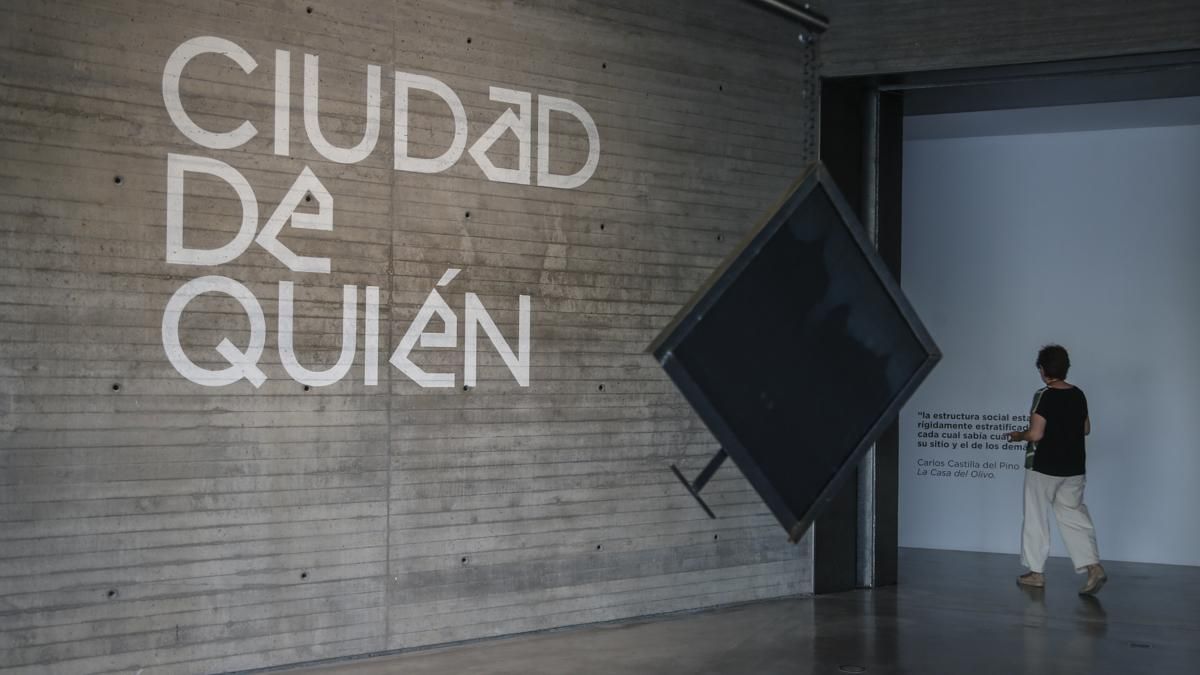 Inauguración de la exposición 'Ciudad de quién' en el C3A
