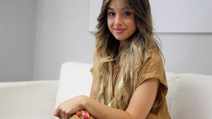 Lola Índigo: "Compongo mis canciones partiendo de situaciones cotidianas"