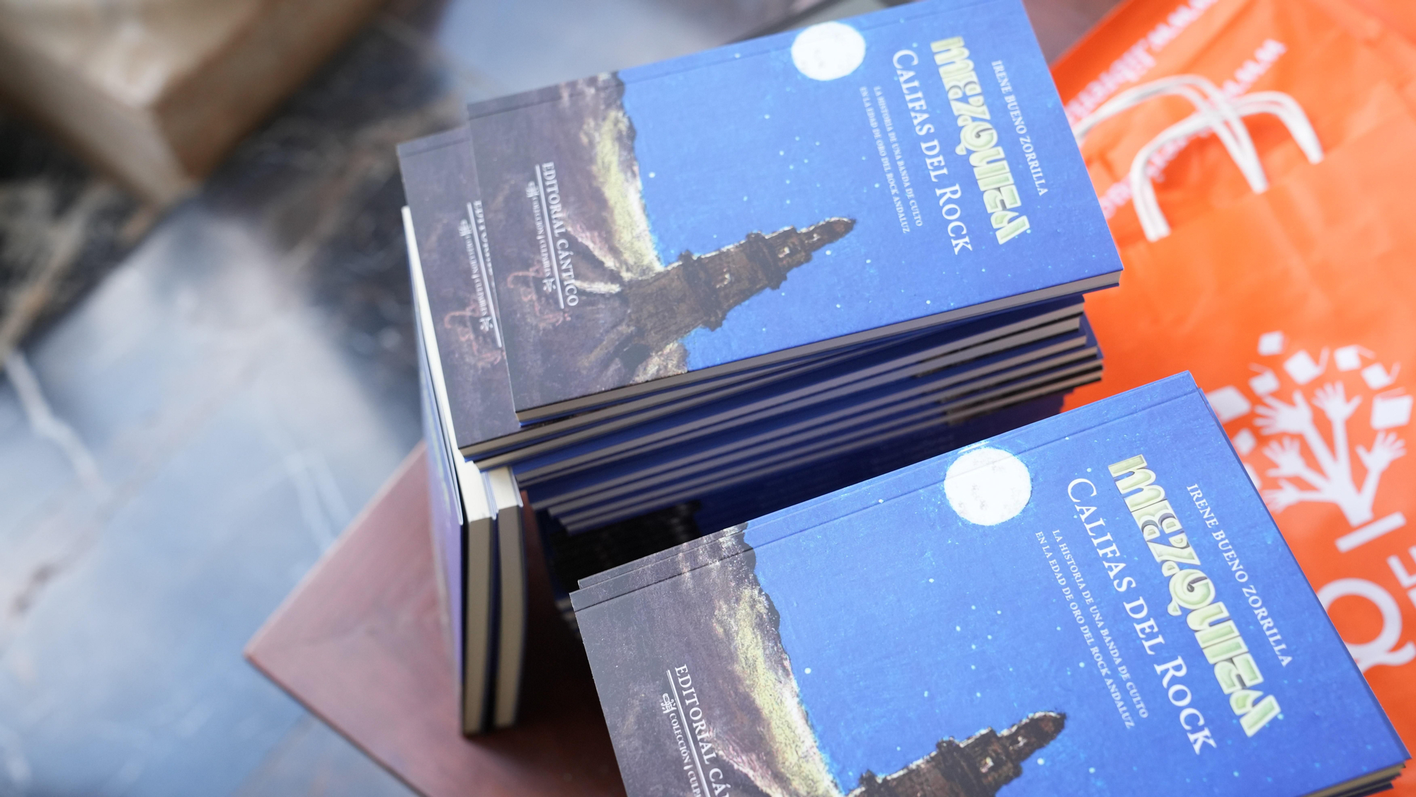 Presentación del libro 'Mezquita, Califas del Rock', de Irene Bueno
