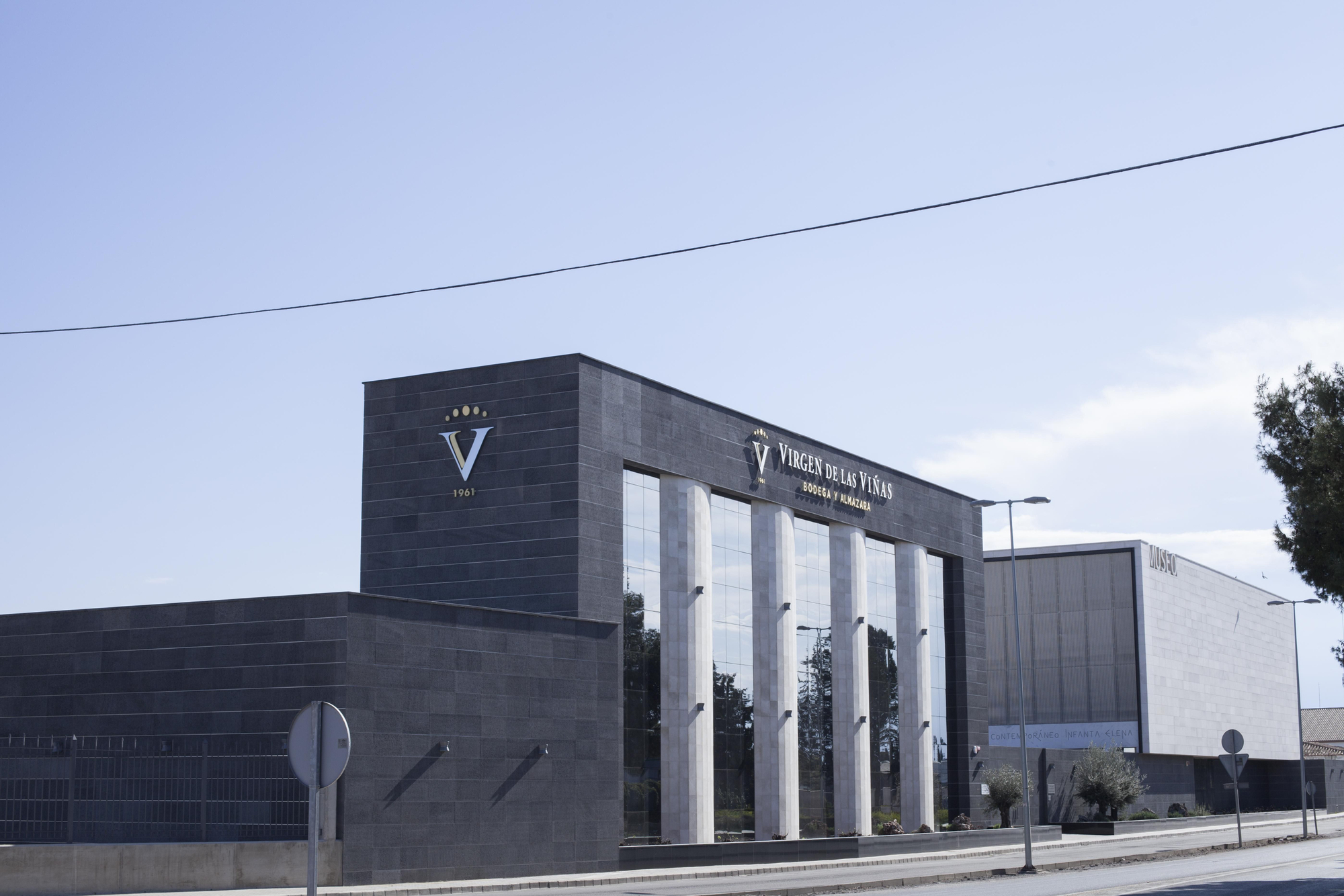 Entrada a la cooperativa