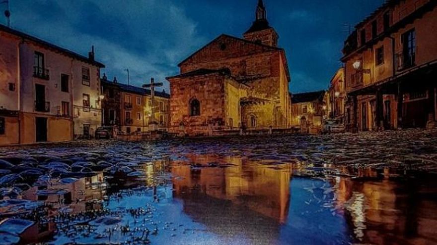 Bonita imagen de la Plaza del Grano antes de su remodelación.