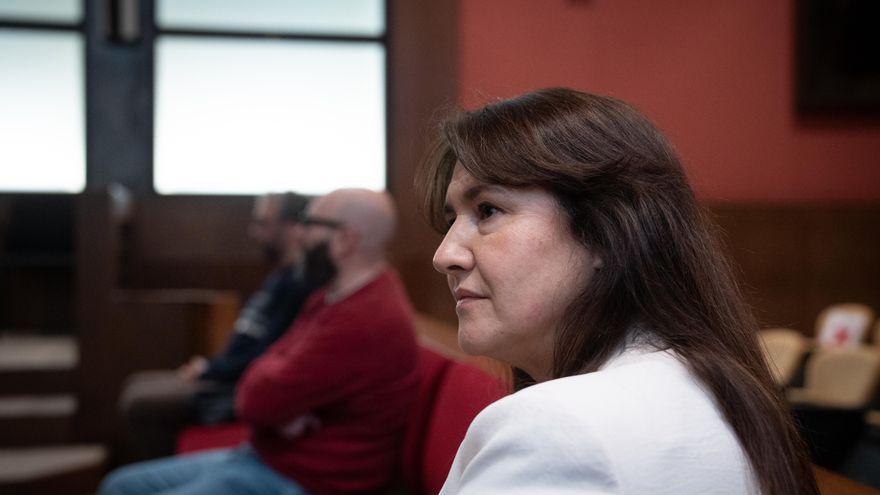 La Fiscalía mantiene los seis años de cárcel a Borràs y salva de entrar en prisión a su amigo tras incriminarla