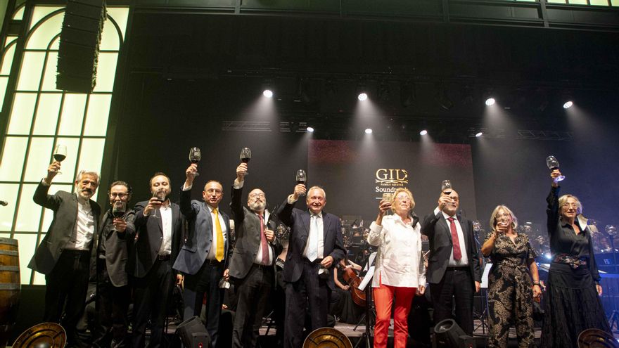Los participantes en la gala