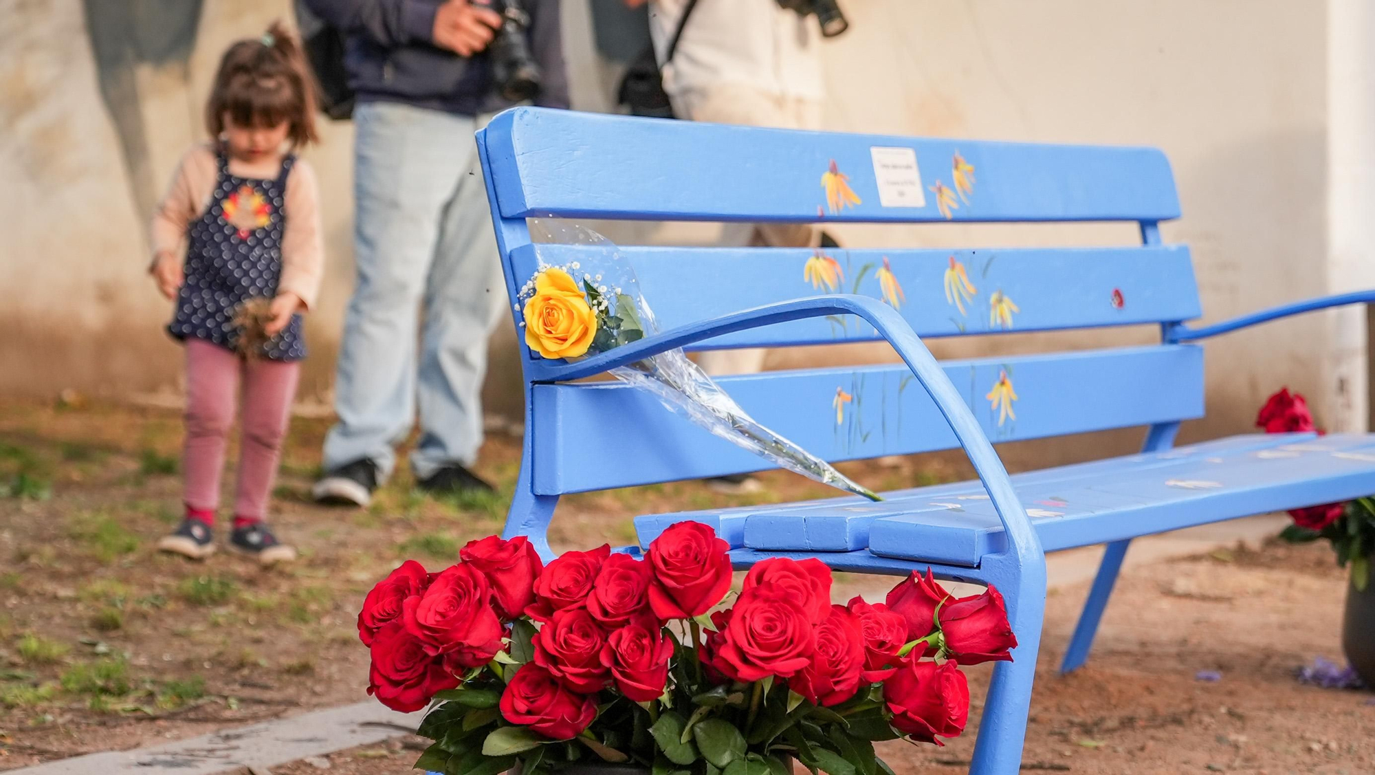 Homenaje artístico en Orive a las víctimas de Adamuz
