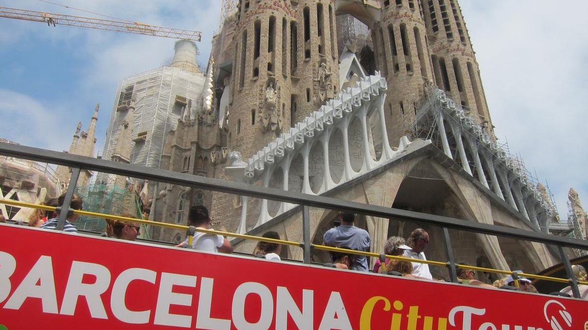La CUP dice que el ataque de Arran a un autobús turístico no fue un asalto sino un "acto simbólico"