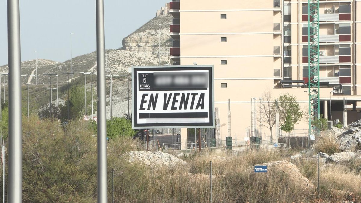 El precio de la vivienda sube un 15,4 % interanual en abril, la tasa más alta desde octubre de 2006