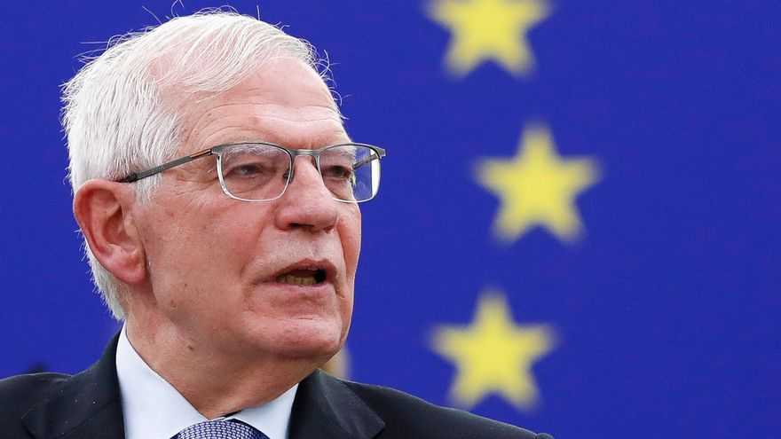 Strasbourg (France), 16/02/2022.- The High representative for the Foreign Affairs of the European Union Josep Borrell delivers a speech on the EU-Russia relations, European security and Russia's military threat against Ukraine, during a plenary session of the European Parliament in Strasbourg, France, 16 February 2022. The session of the European Parliament runs from 14 till 17 February. (Francia, Rusia, Ucrania, Estrasburgo) EFE/EPA/JULIEN WARNAND