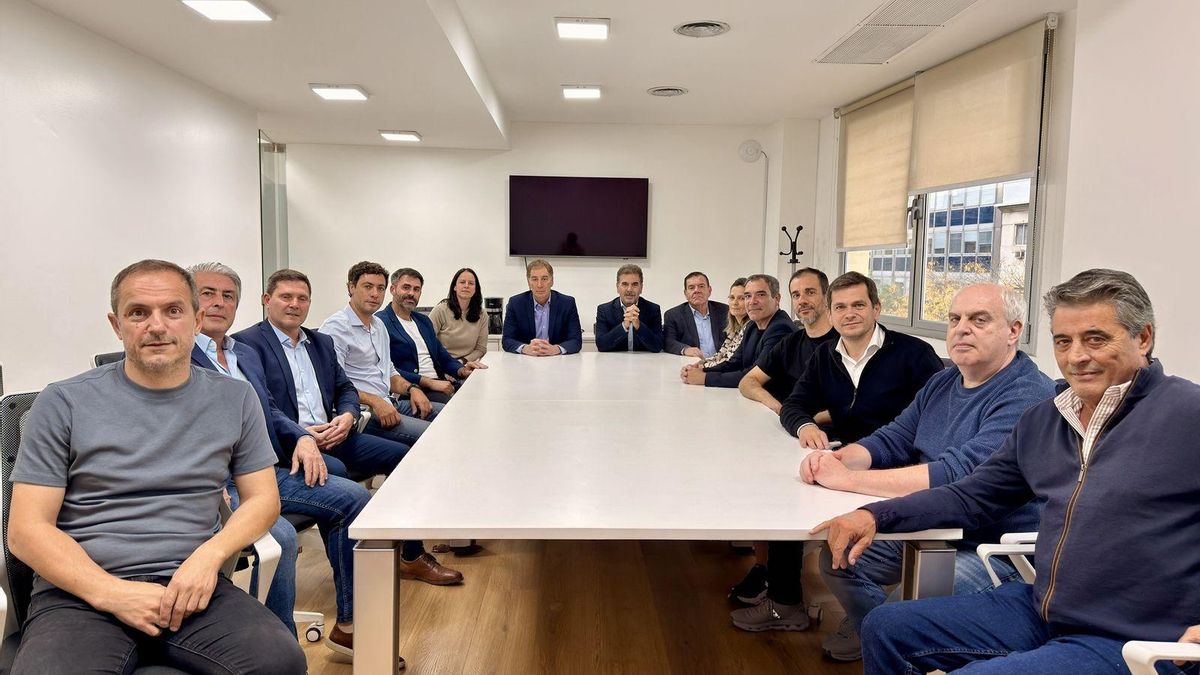 El PRO se desentiende de Adorni, apuesta a Santilli 2027 pero se rehúsa a acompañar la eliminación de las PASO