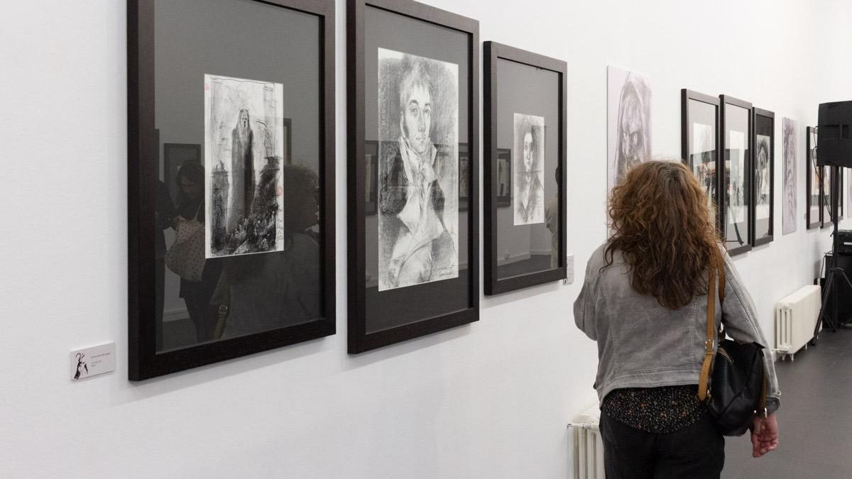 Los monstruos de Goya y el cómic Hellboy se encuentran en León en una exposición única en El Albéitar