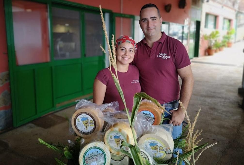 Los propietarios de la quesería Las Cuevas.
