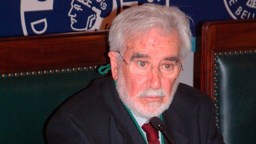 Cien años de Carlos Castilla del Pino: el psiquiatra dedicado a curar y a enseñar