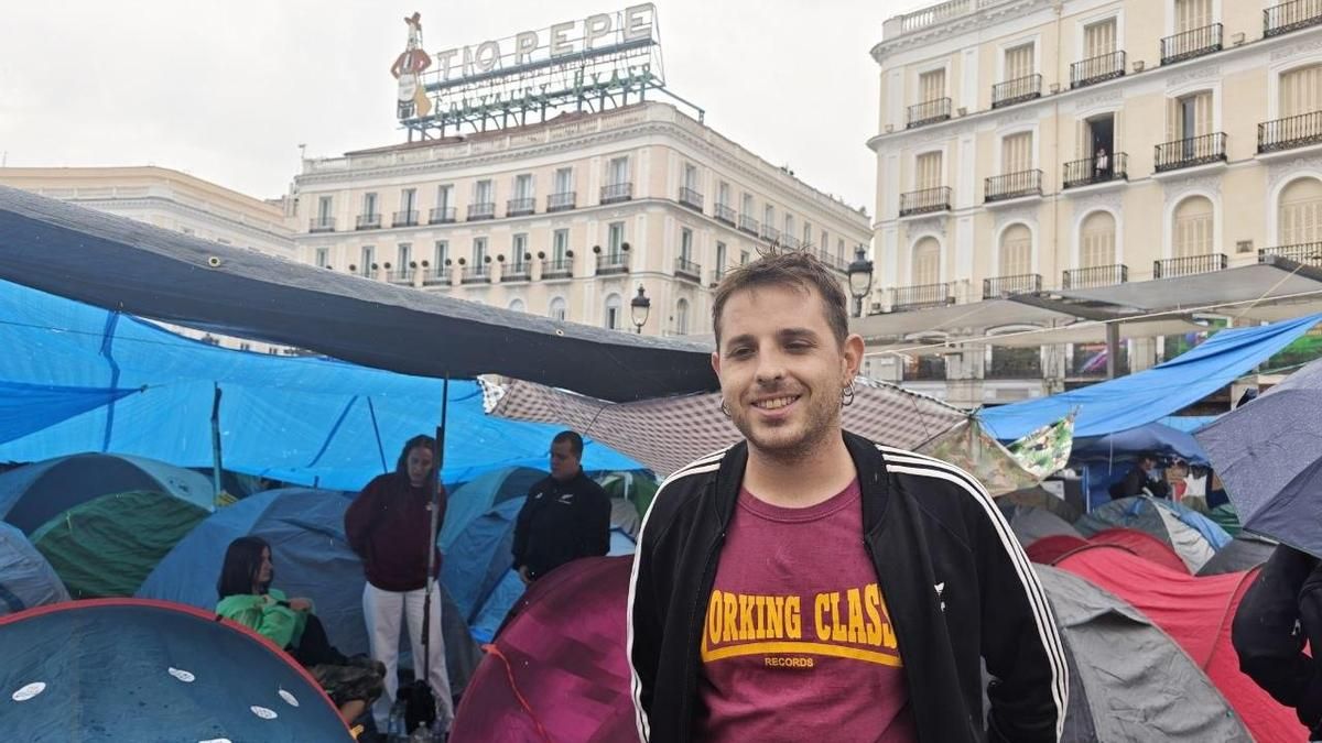 Guillermo, un joven en la acampada de Sol a 28 de septiembre de 2026