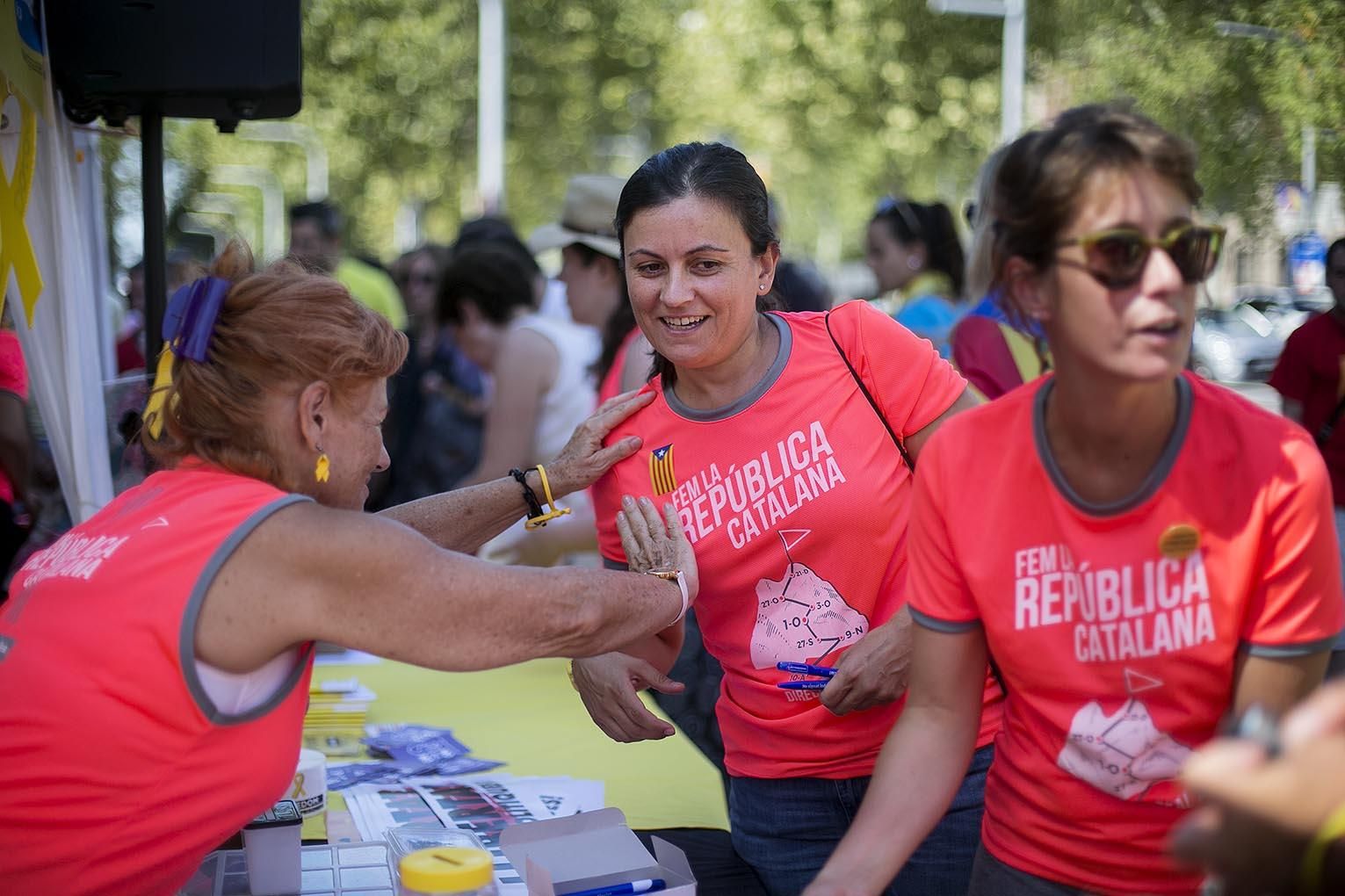 Barcelona se llena de esteladas para la manifestación de la Diada