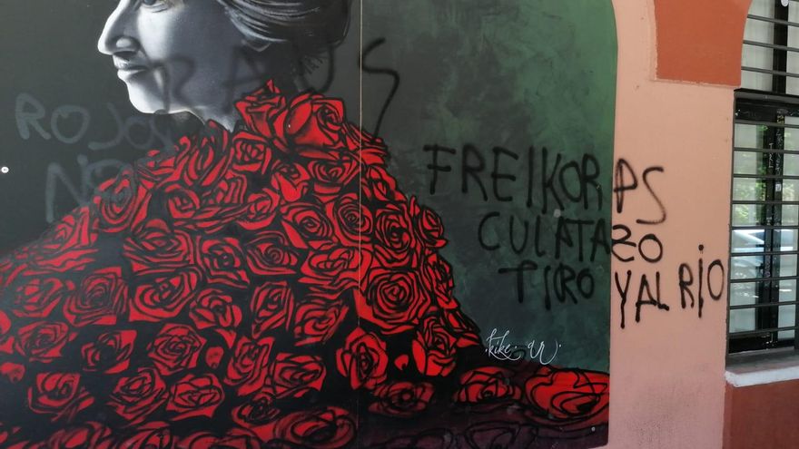 "Judía asesina": vandalizan un mural y un monolito de Rosa Luxemburgo en Aravaca