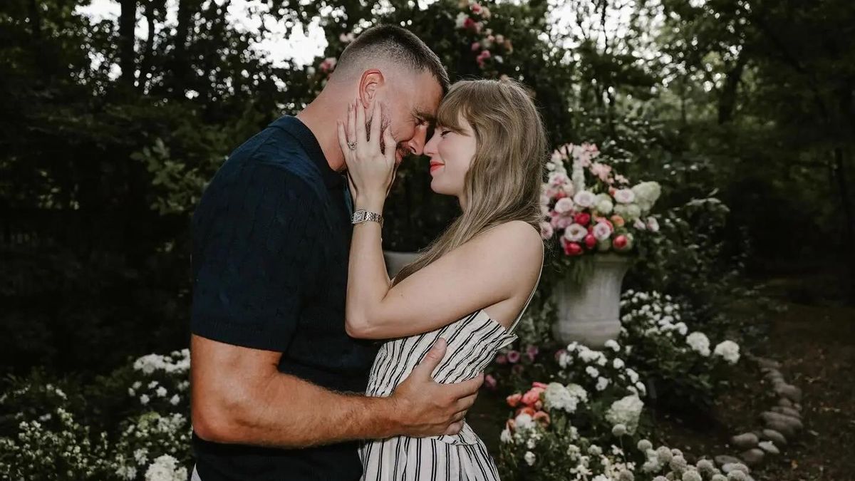 Taylor Swift y Travis Kelce, en las fotos compartidas