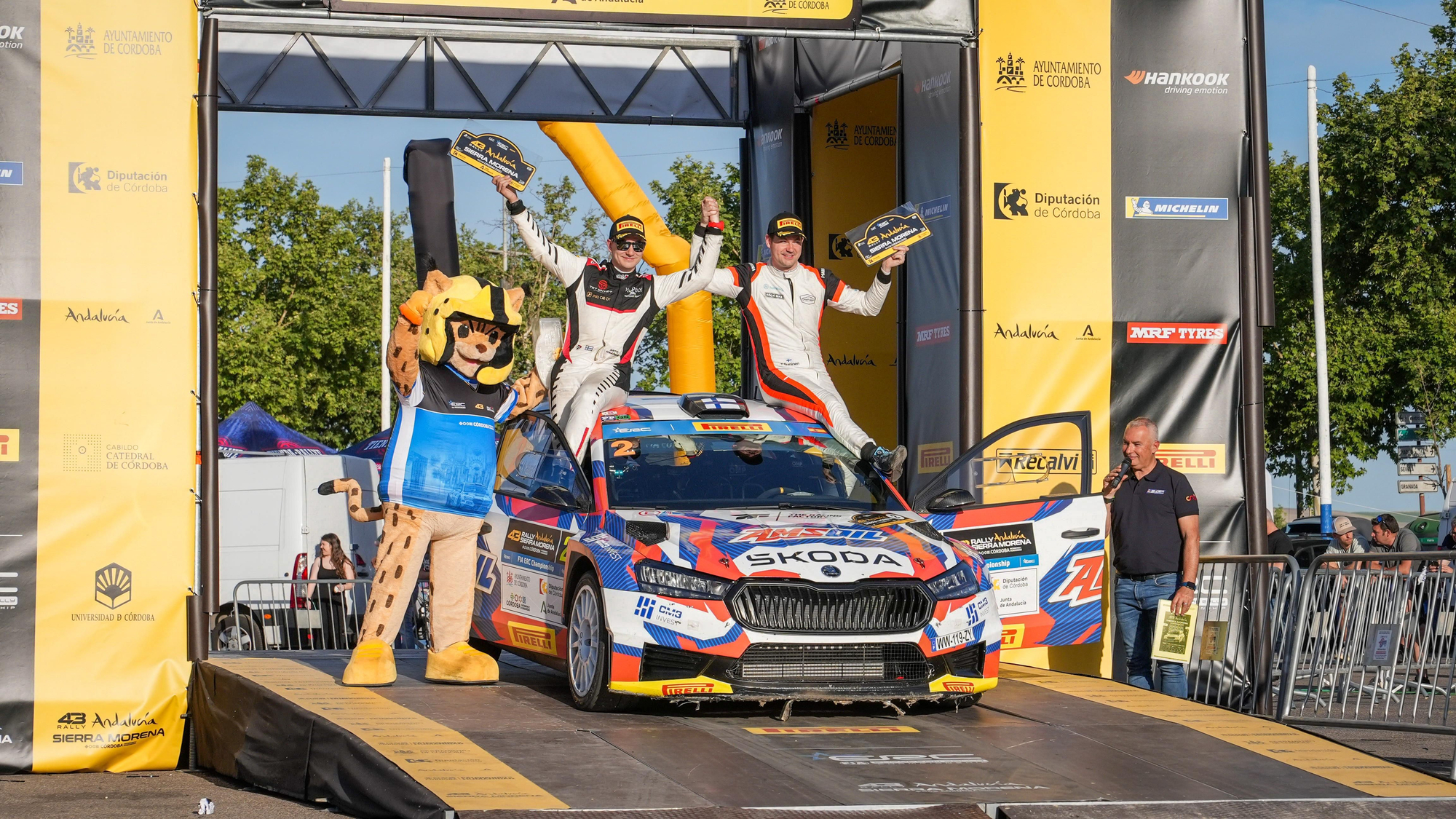 Entrega de premios y podio del Rally Sierra Morena