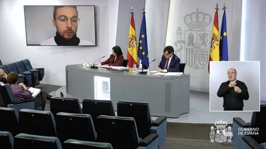 Los ministros Salvador Illa y Carolina Darias en rueda de prensa