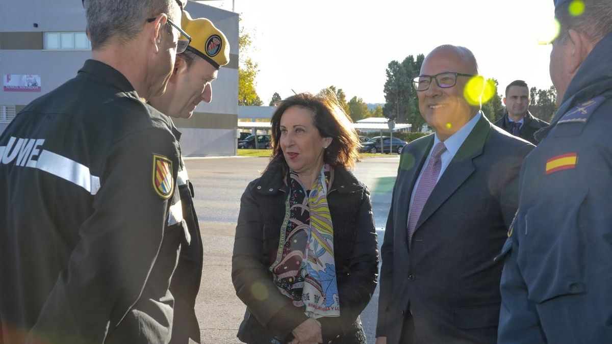Robles dice que el Ejército ha encontrado en las residencias a ancianos muertos en sus camas