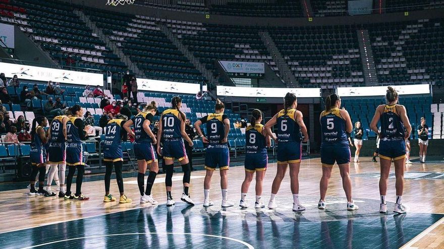 El Clarinos consuma su descenso