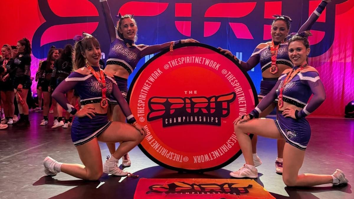 Las cheerleaders cordobesas brillan en Lyon