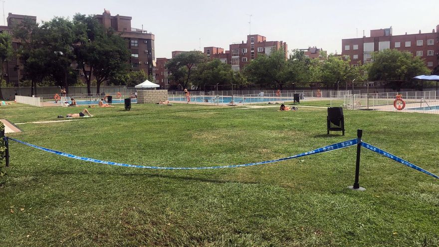 El Ayuntamiento de Madrid esgrime "riesgo de colapso" para cerrar las piscinas de Arganzuela y los vecinos convocan protestas