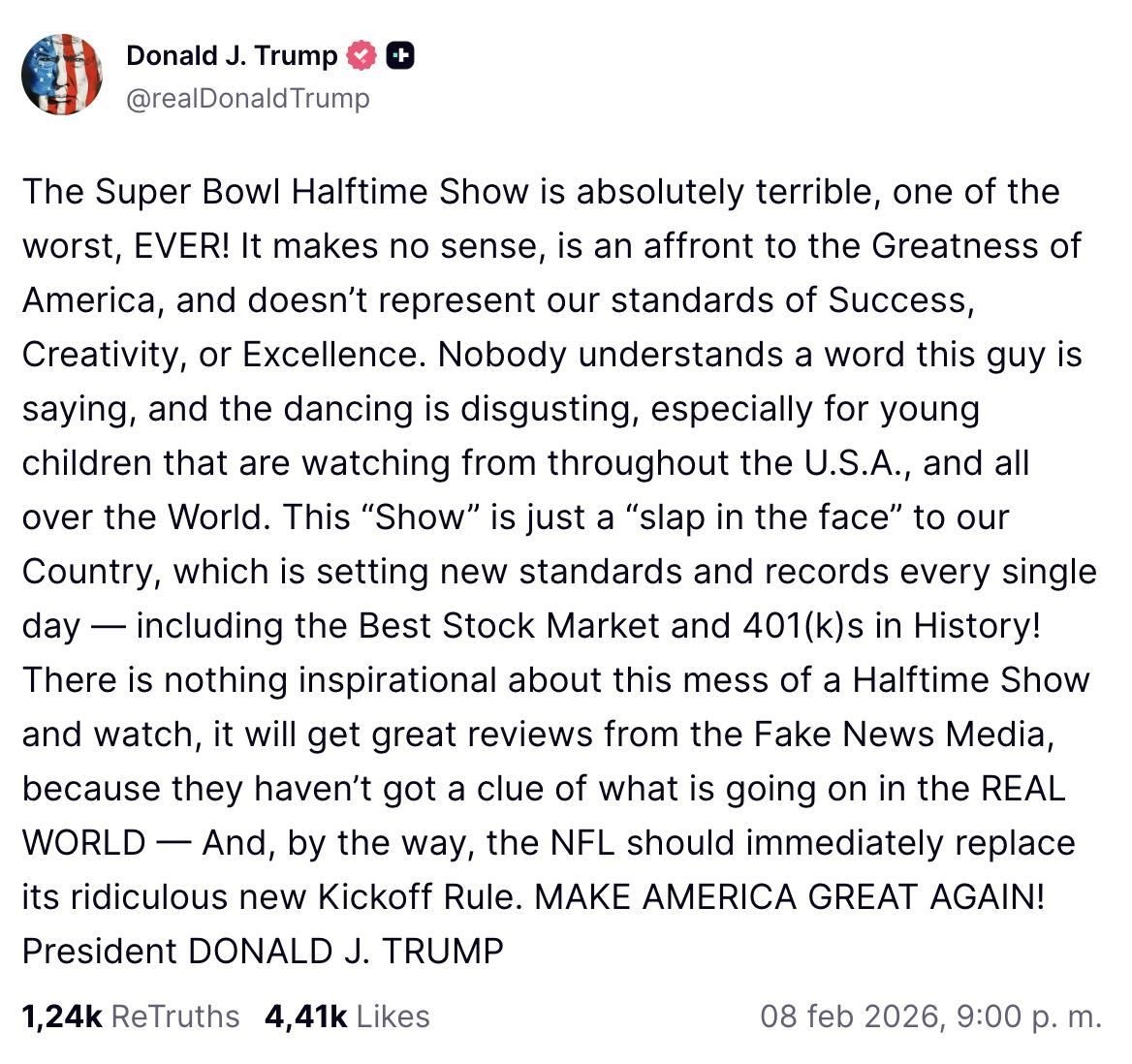 Truth Social de Trump sobre la actuación de Bad Bunny en la Super Bowl.