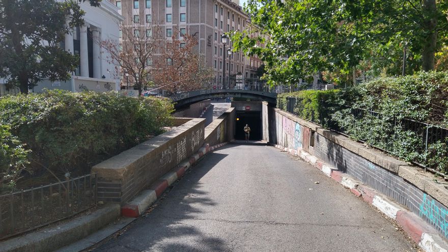 Almeida renuncia a un beneficio de 18 millones al privatizar el párking municipal junto a la Gran Vía