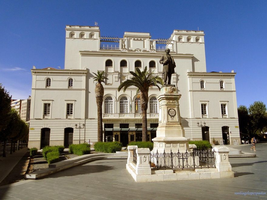 Mole Blanca del Hospital Centro Vivo de Badajoz.