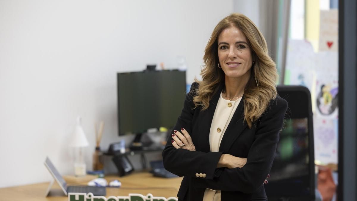La Directora General de HiperDino, Olivia Llorca  nominada en el ranking Top 100 Mujeres Líderes en España