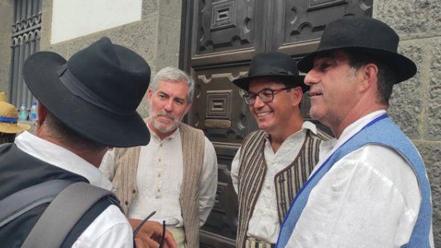 Coalición Canaria se lanza a las procesiones, las romerías y los púlpitos