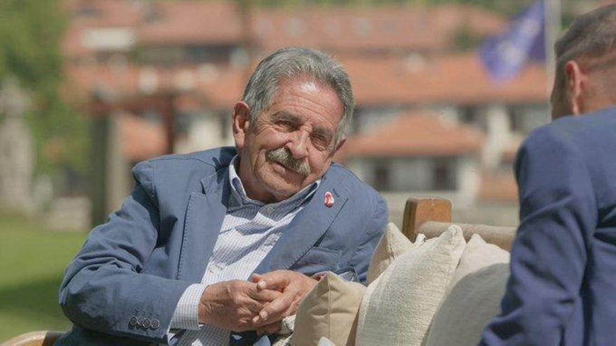 Miguel Ángel Revilla recordó cómo Sardá en 'Crónicas Marcianas' casi acaba con su carrera política