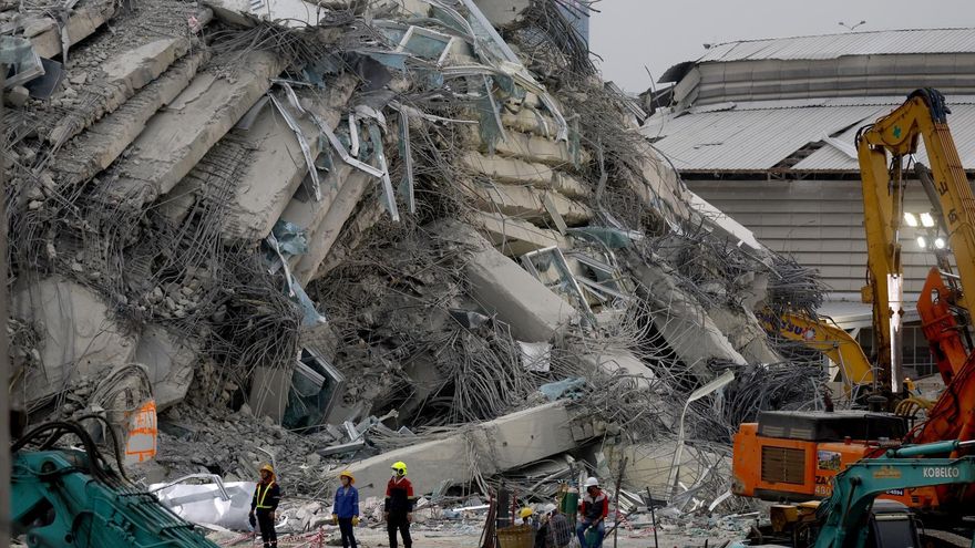 La junta militar de Birmania declara siete días de duelo nacional por el terremoto que dejó más de 1.700 muertos