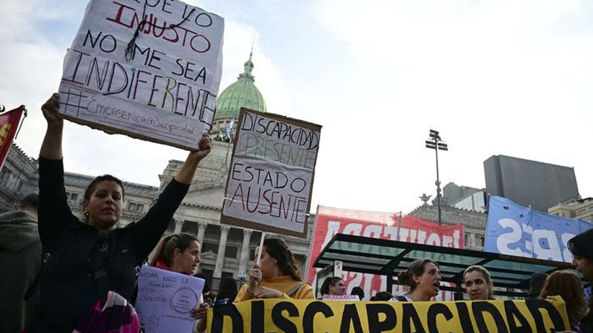 El informe “Discapacidad y Endeudamiento – Encuesta Federal 2025” reveló que el 88% de los hogares que conviven con la discapacidad está endeudado.