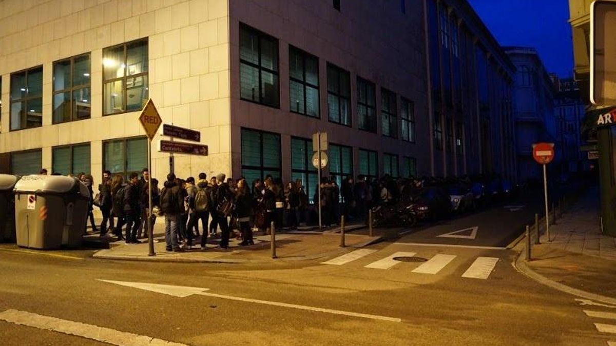 La UC se compromete a buscar más alternativas de espacio para la próxima convocatoria de exámenes