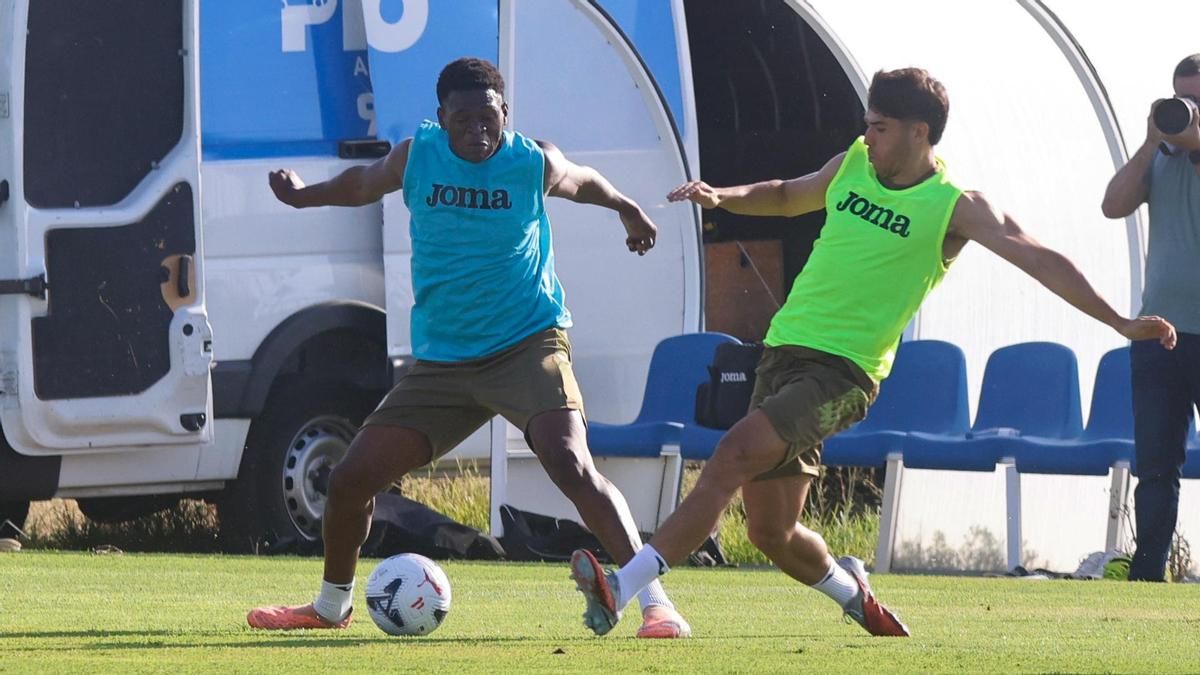 El Córdoba CF acelera en su operación salida