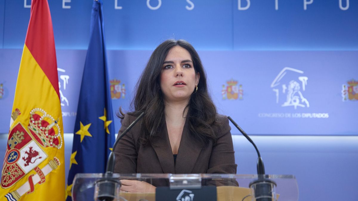 Vox planta a los reyes y no participará en el acto por los 50 años de la monarquía en el Congreso