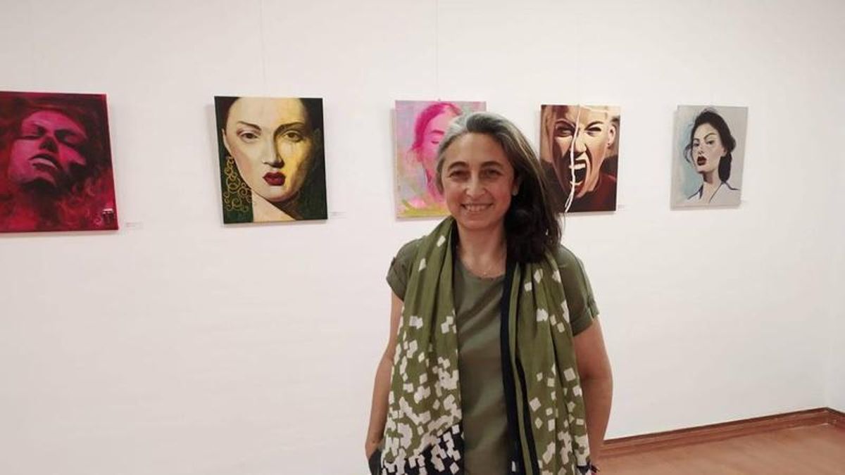María del Roxo presenta en Villablino su libro 'Anda de día que la noche es mía', en torno a las leyendas de los inframundos