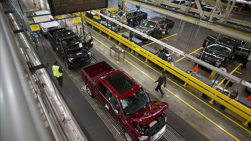 Ford vendió en 2014 menos vehículos por la transición a nuevos modelos