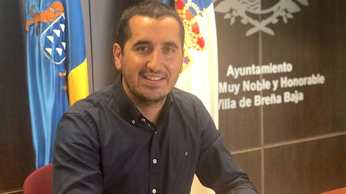 Borja Pérez, alcalde de Breña Baja.