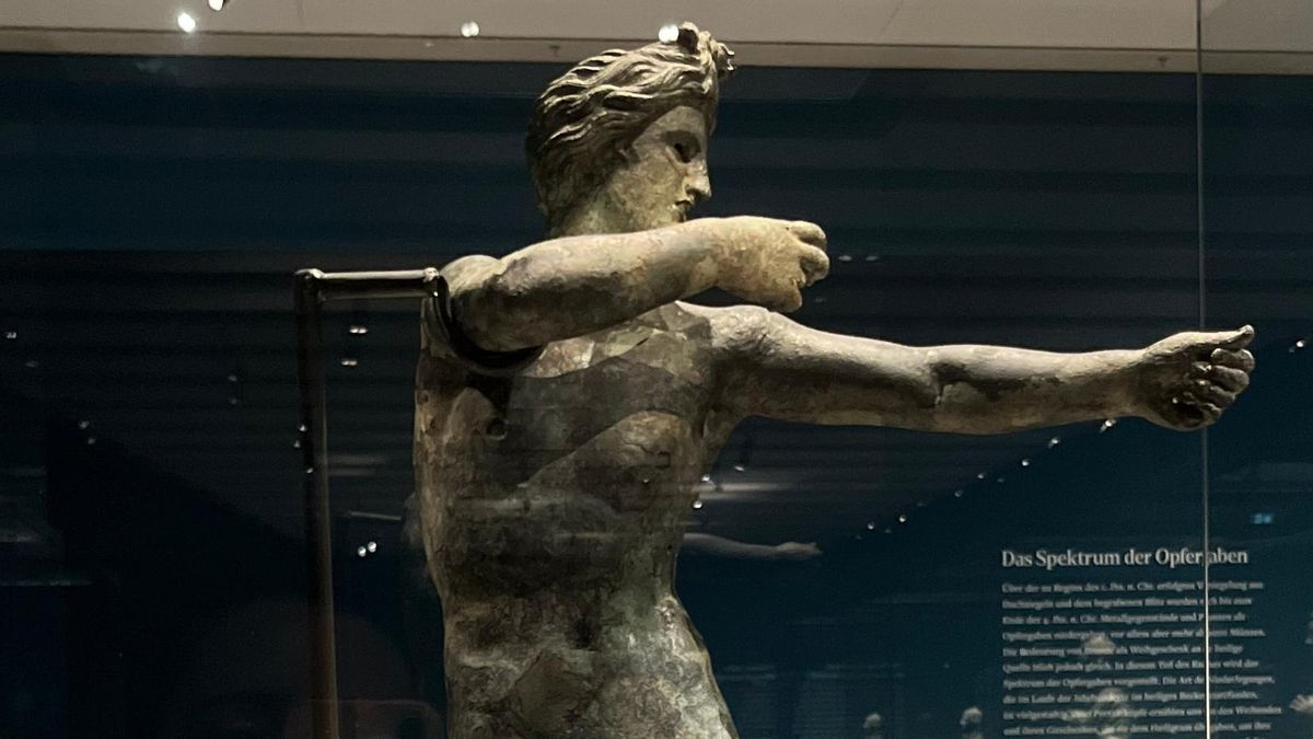 Las esculturas de bronce etrusco-romanas que fueron descubiertas en unas termas y desvelan rituales antiguos