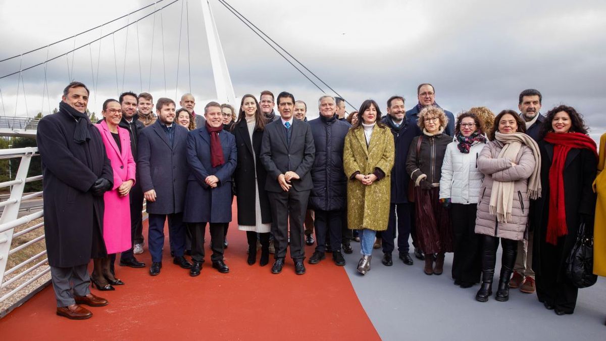 Inaugurada la pasarela peatonal y ciclista que conecta Miguelturra y Ciudad Real