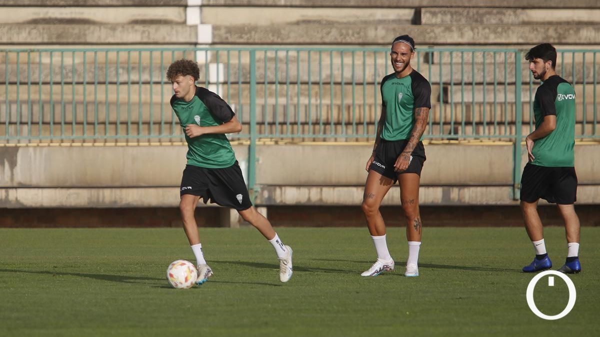 Primer entrenamiento del Córdoba CF tras las vacaciones